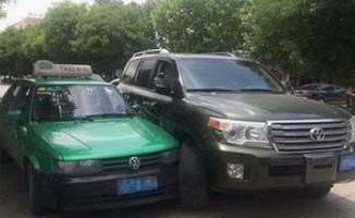 免费吃瓜大全QQ群与吃瓜娱乐联盟：网络热门事件中的两大聚集地