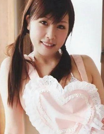 揭秘“娱乐吃瓜旗下人”与韩姓网红：短视频背后的竞争与成长