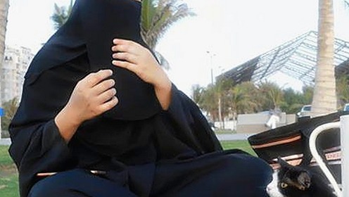 揭秘娱乐圈吃瓜全攻略：明星八卦直播间轻松进！